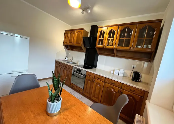 Goscinne U Rybaka Rum i privatbostad Karwia